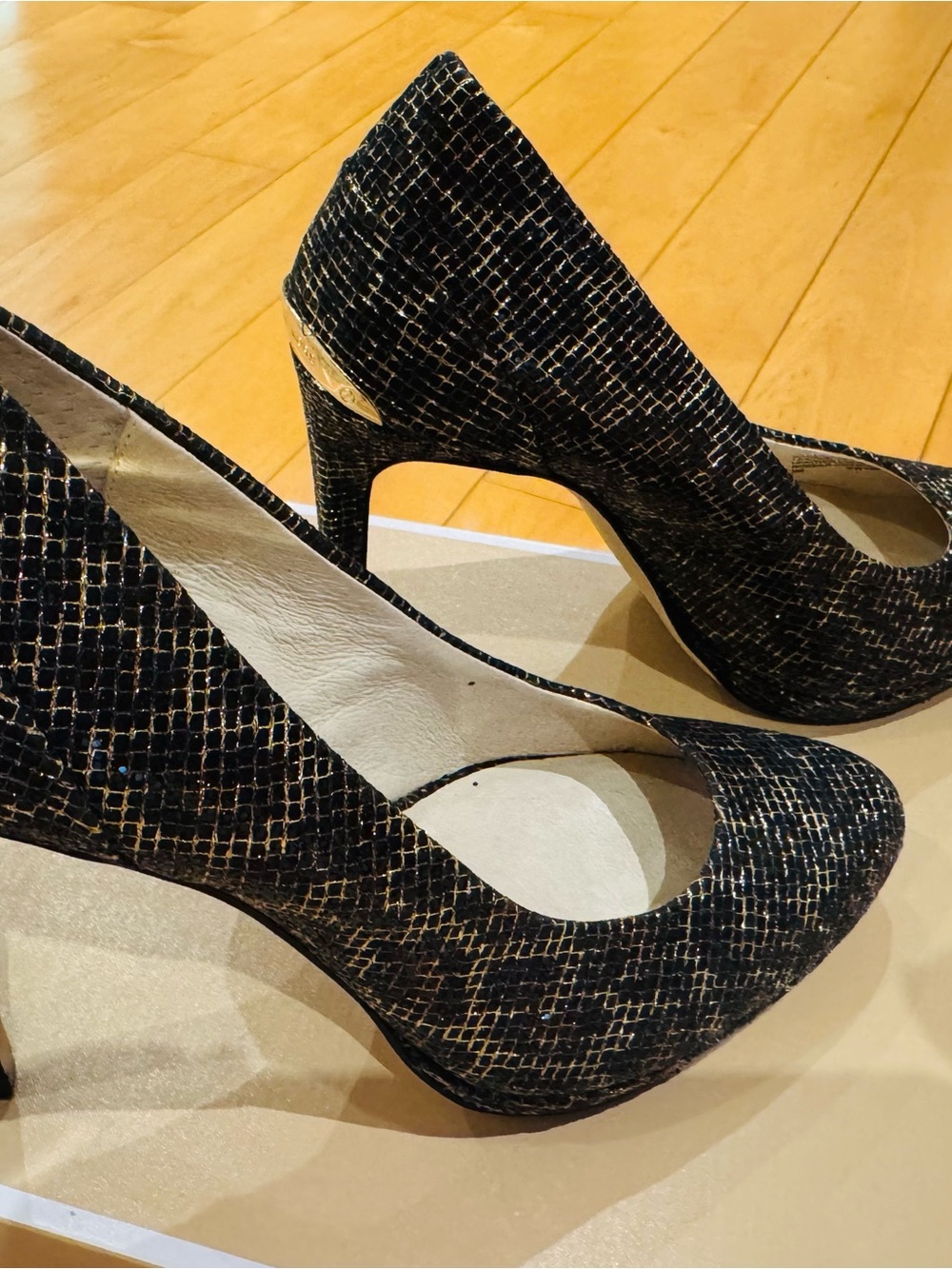 Michael Kors Black and Gold Textured Tweed Pointed-Toe Pumps